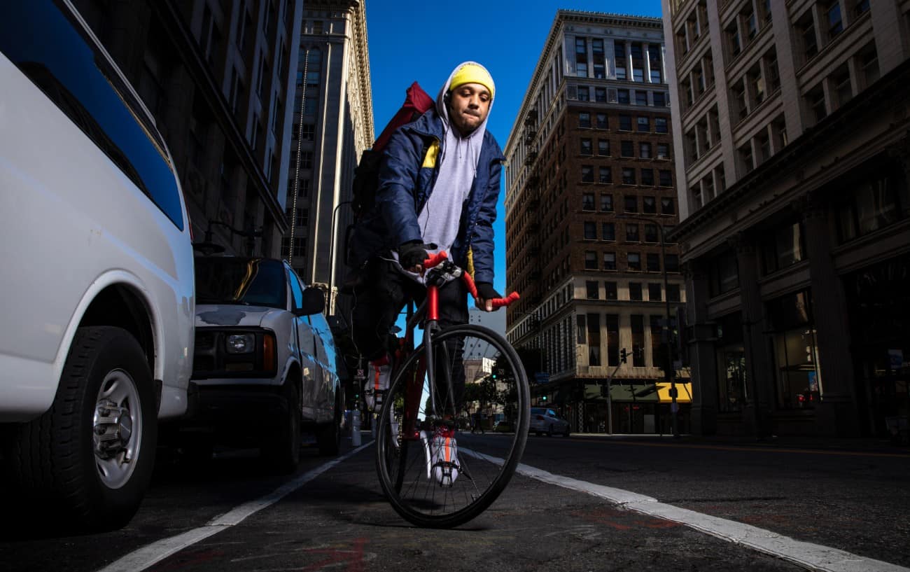 How To Track Stand Like A Cycling Pro 2
