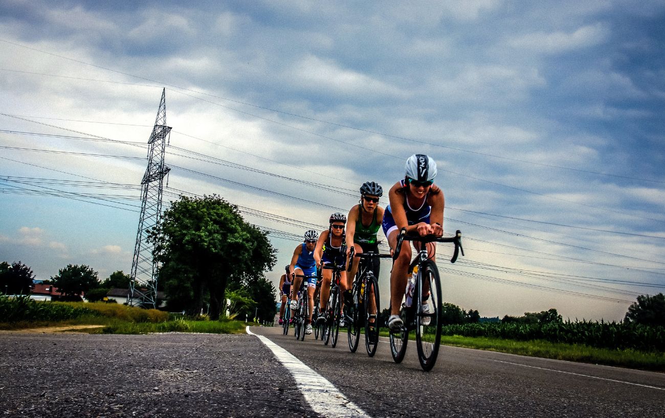 A road racer dips into the puppy paws cycling position.