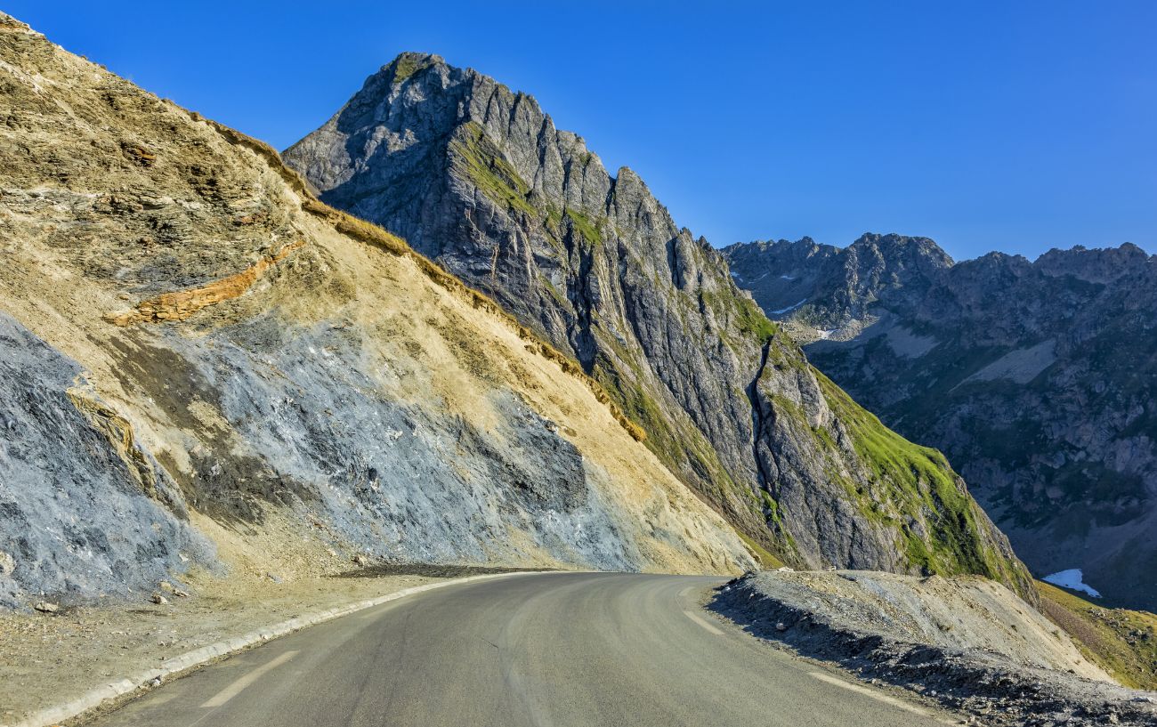 One of the jagged mountain peaks on the road up to the Col du Tourmalet.