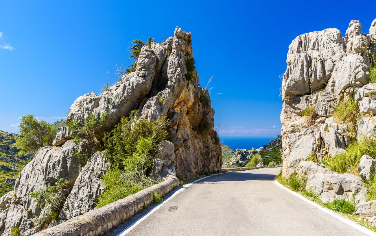 The road to Sa Calobra passing between two rocks.