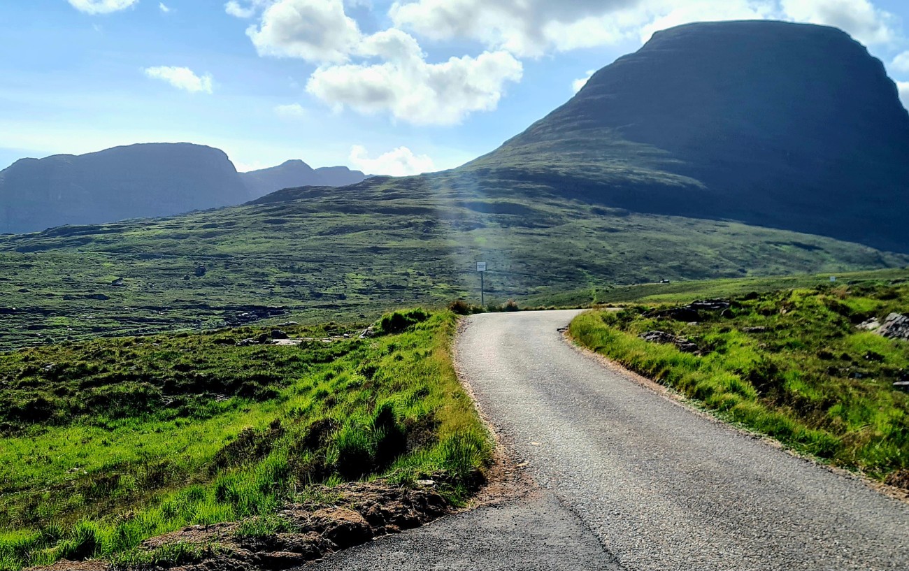The road for cycling Bealach-Na-Ba snakes up the mountain.