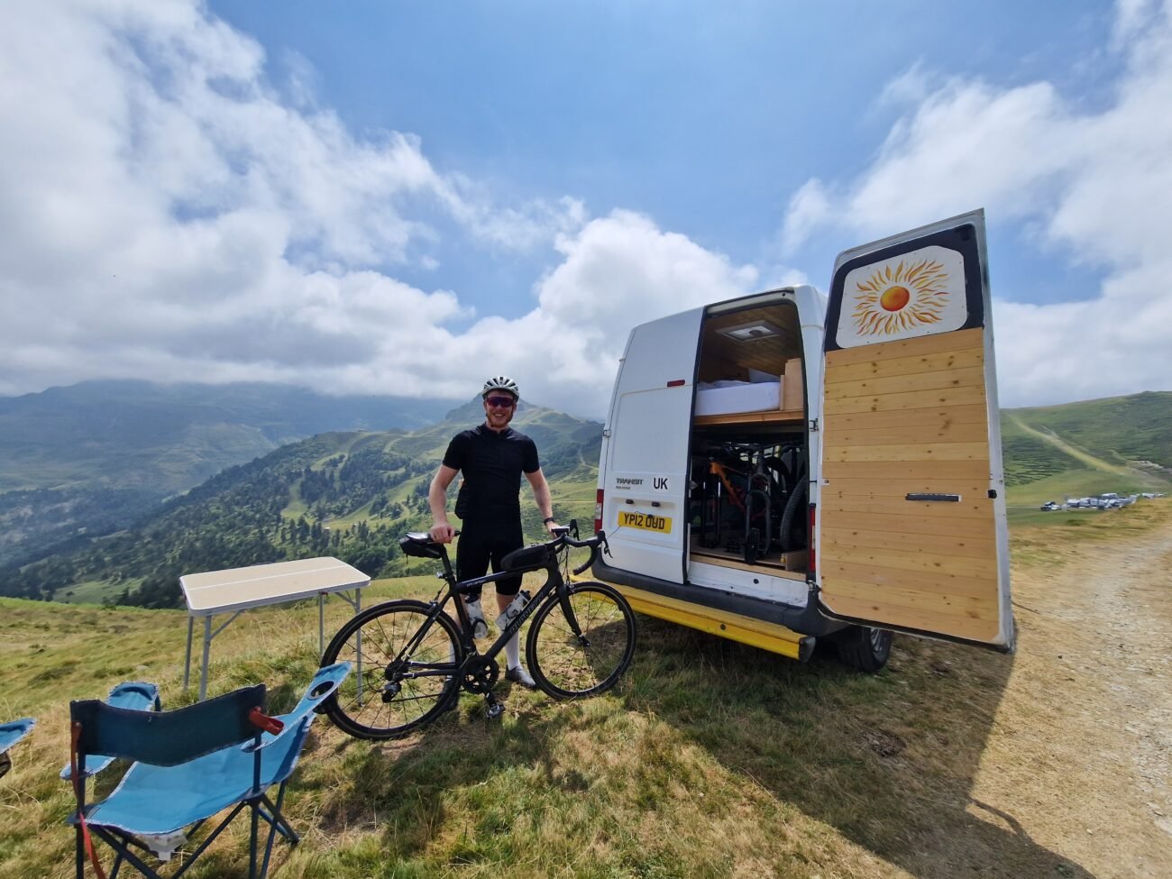 At the top of the Hautacam. Three baguettes in my back pockets and a long ride ahead!