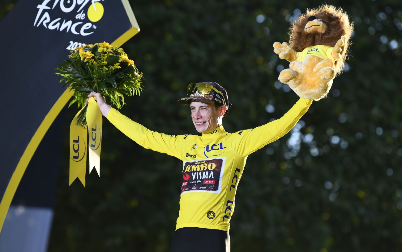 Jonas Vingegaard wears the yellow jersey after winning the Tour de France.