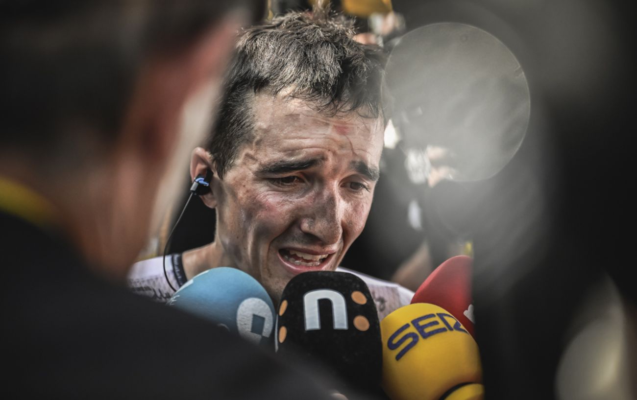Pello Bilbao speaks to the media after his Stage 10 victory.