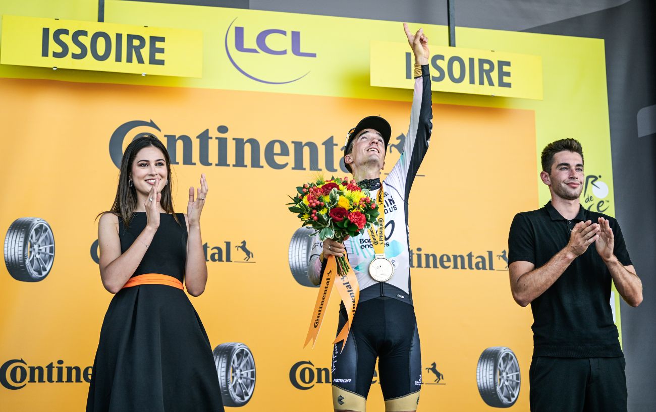 Pello Bilbao on the podium after Stage 10 of the 2023 Tour de France.