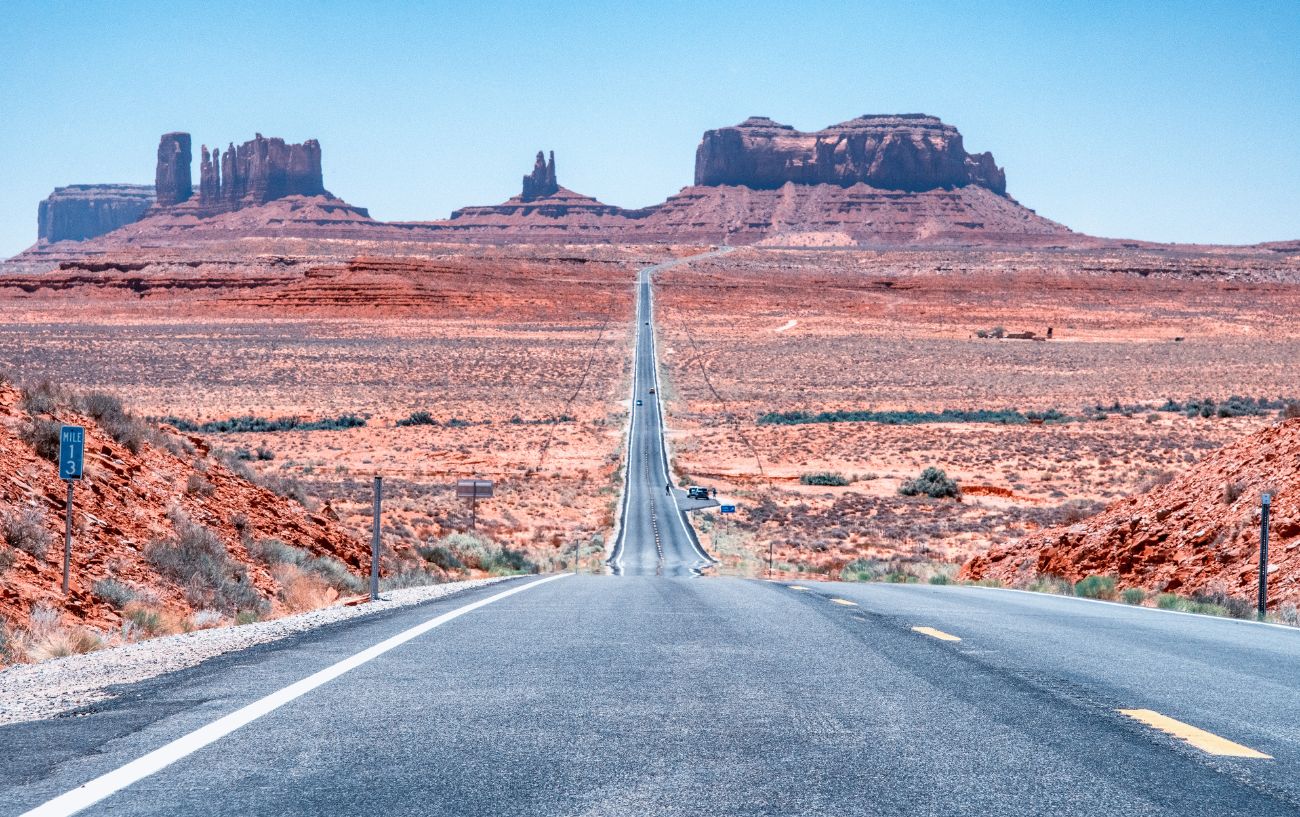 View of the road leading towards Utah's Monument Valley.