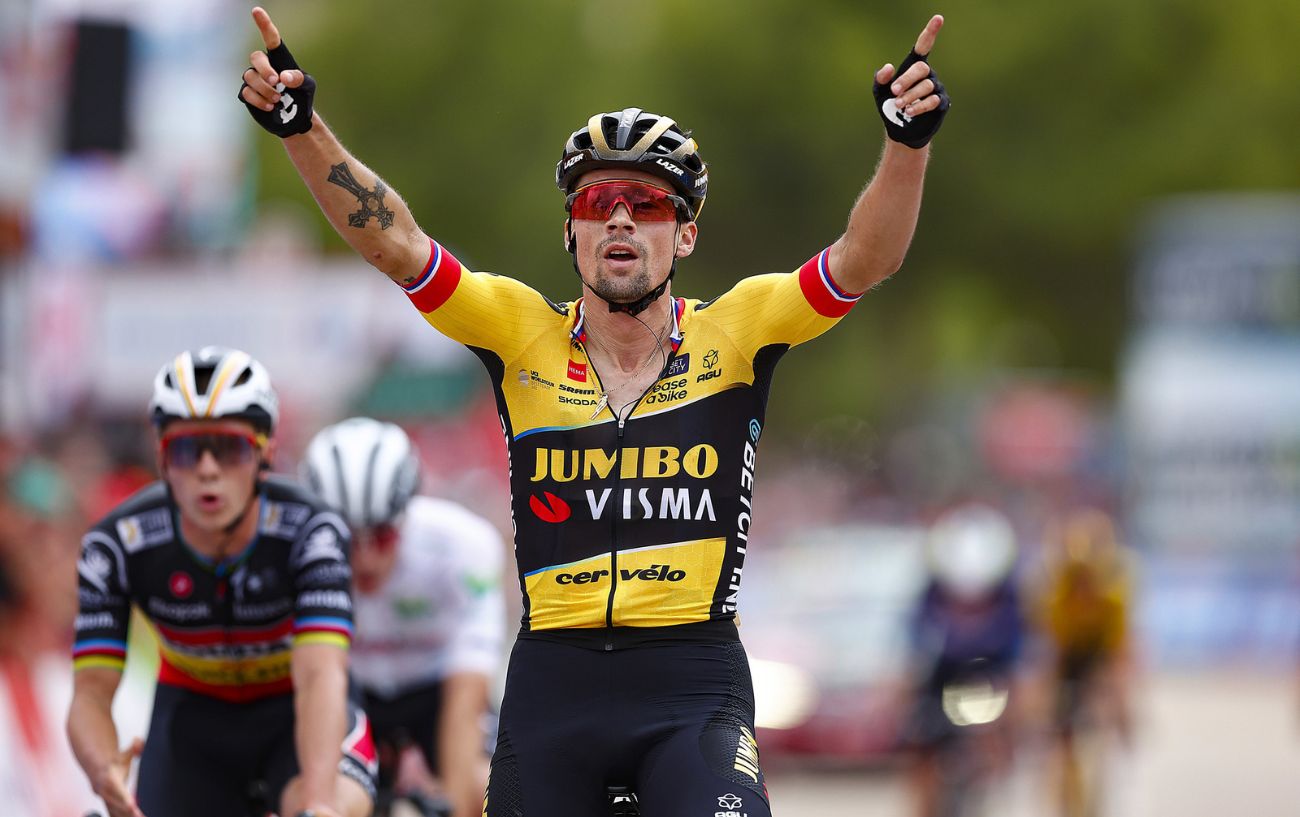 Primoz Roglic celebrates winning Stage 8 of the Vuelta a Espana 2023.
