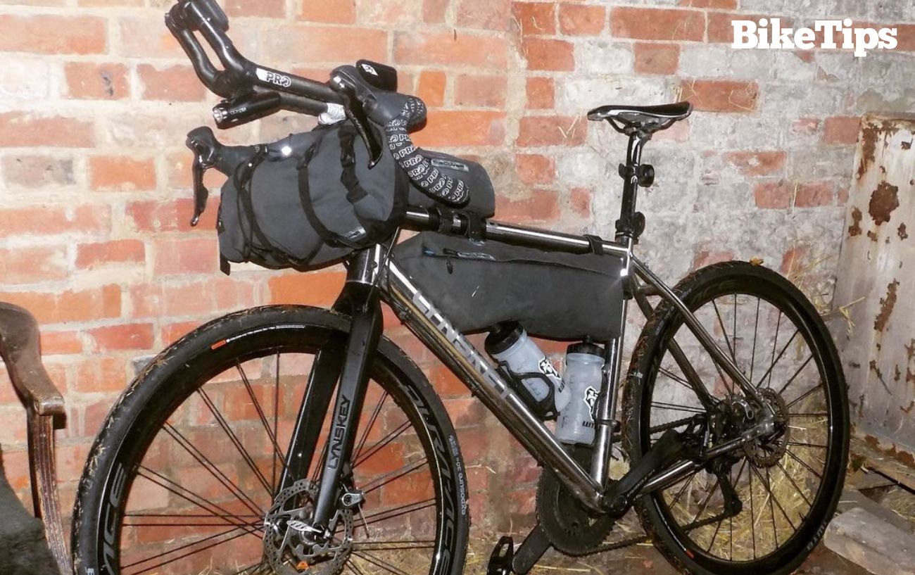A typical randonneuring bike setup.