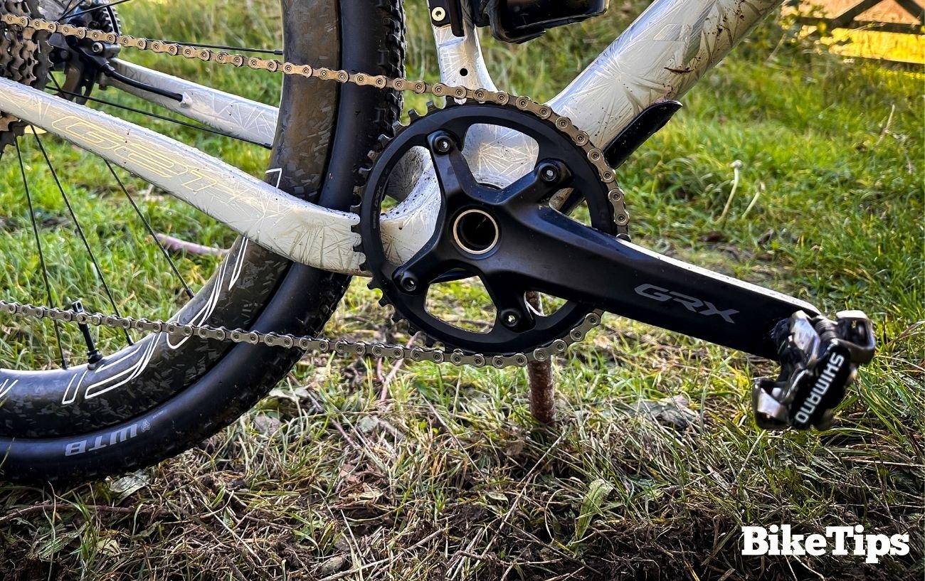 Shimano SPD Vs SPD-SL Pedals: Everything You Need To Know 1