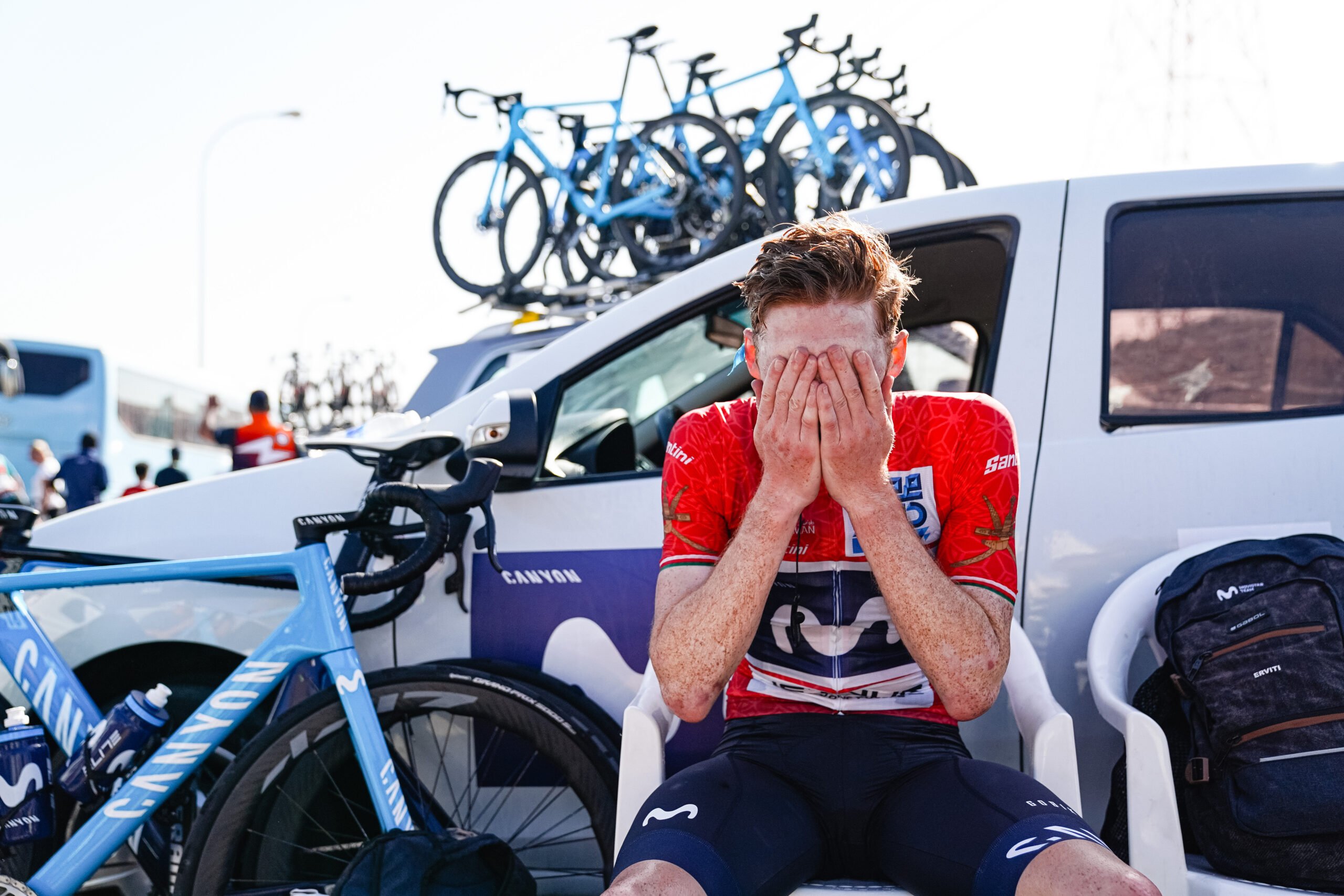 Matteo Jorgenson suffers in the extreme heat after a race in Oman, which would be covered by the UCI High Temperature Protocol.